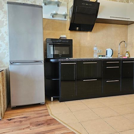 Most City Riverview Днепър Екстериор снимка