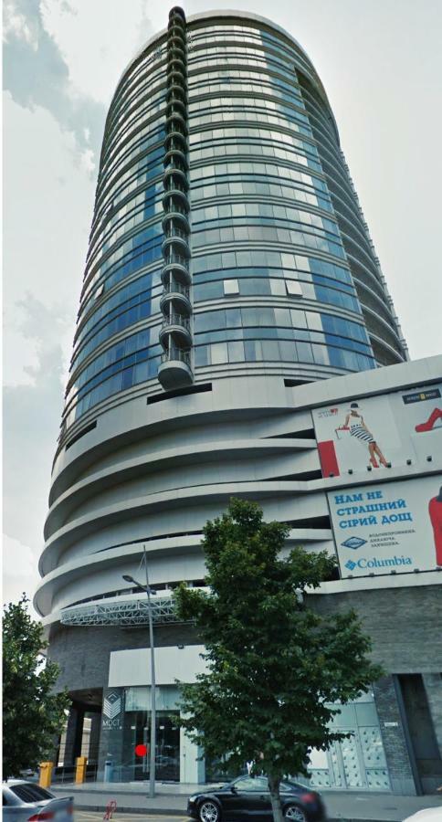 Most City Riverview Днепър Екстериор снимка